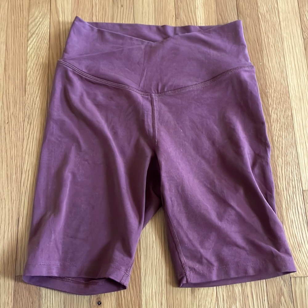 NWOT Old Navy Biker Shorts